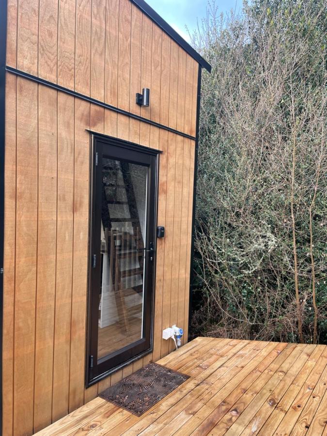Tiny House In The Bush - A Minute From Town Centre Ruapehu Unique Stays Raetihi Ngoại thất bức ảnh