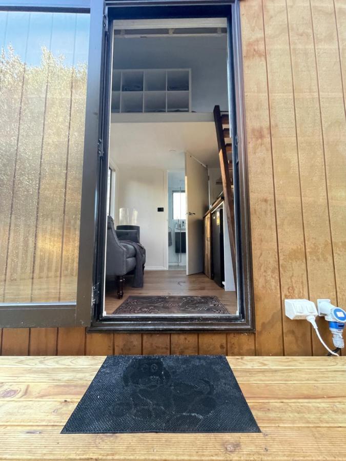 Tiny House In The Bush - A Minute From Town Centre Ruapehu Unique Stays Raetihi Ngoại thất bức ảnh